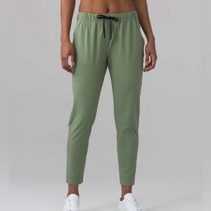 Lululemon Slim Jet Crop Pants - Green